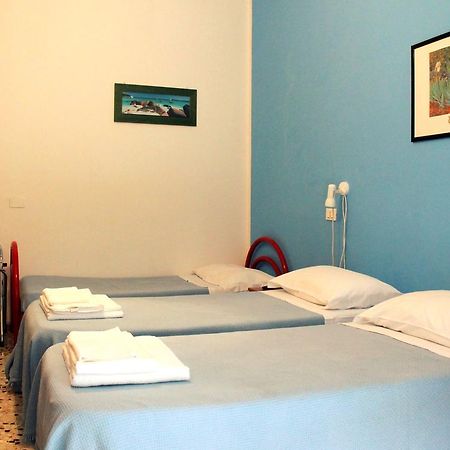 Albergo Nella 임페리아 외부 사진